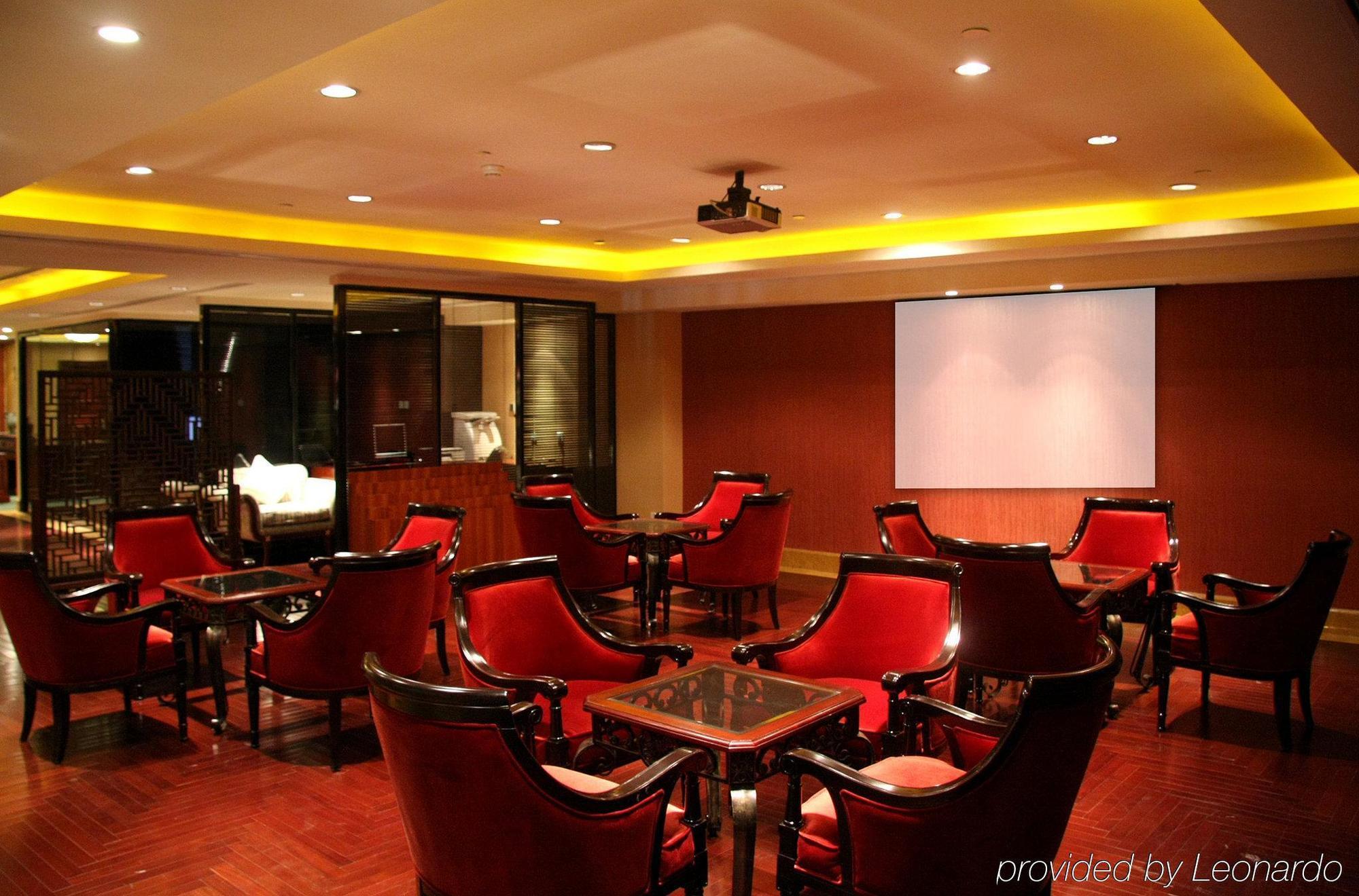 Oriental Riverside Bund View Hotel