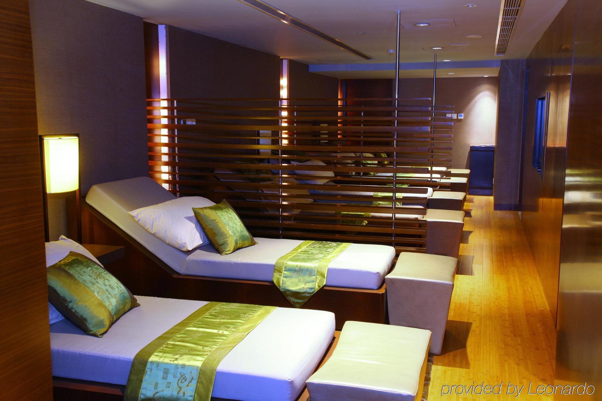 Oriental Riverside Bund View 5*