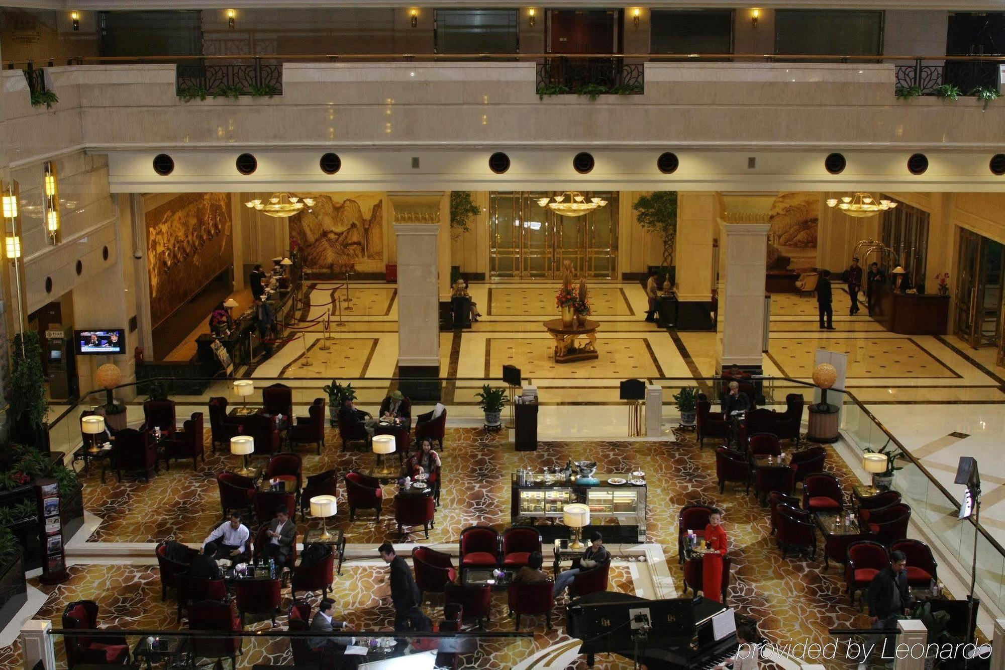 Hotel Oriental Riverside Bund View 5*
